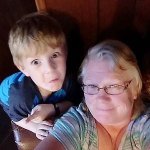 Meet your Posher, Sharon